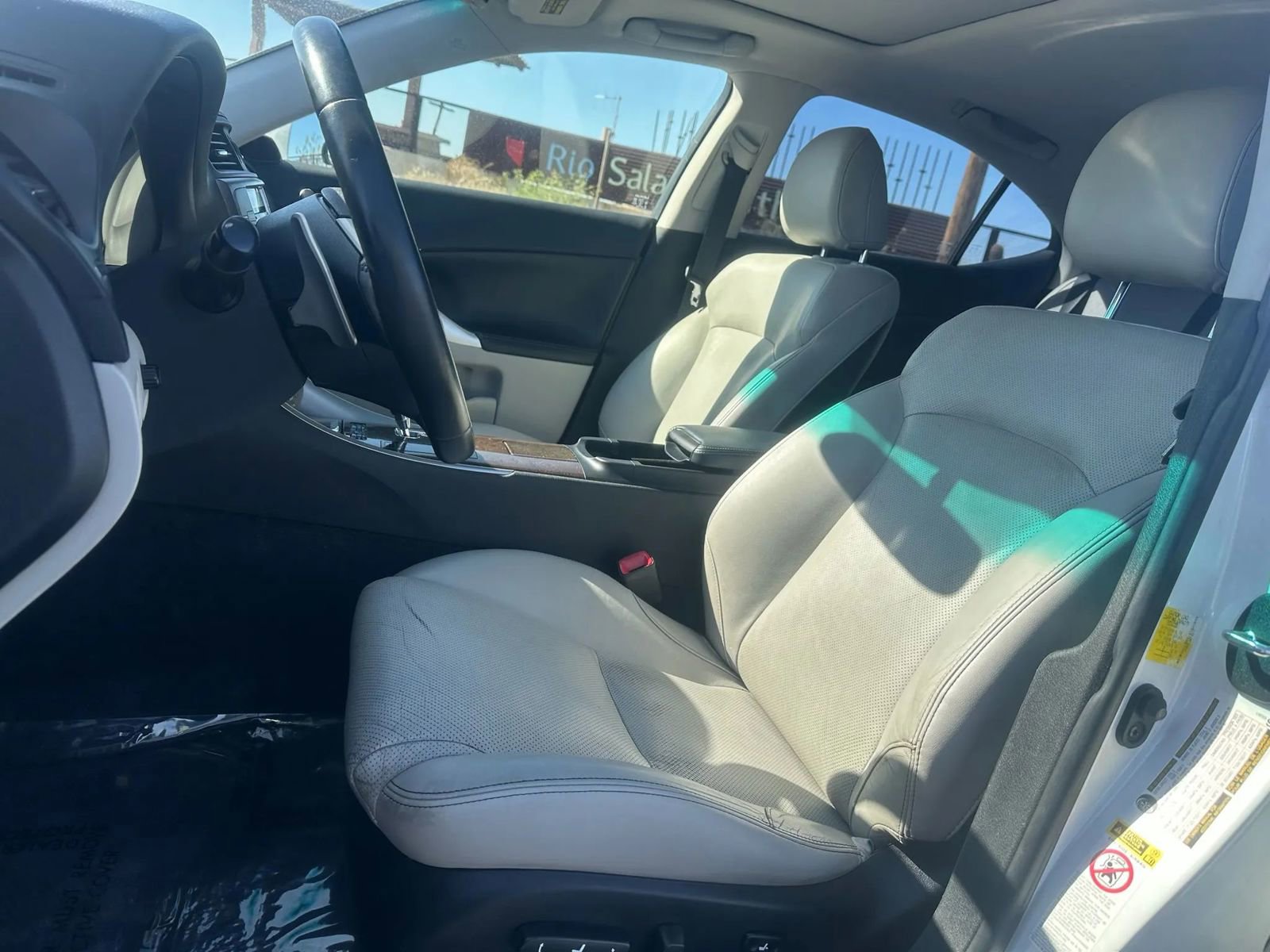 Used 2013 Lexus IS 250 w/ Premium Pkg Value Edition RWD image 8