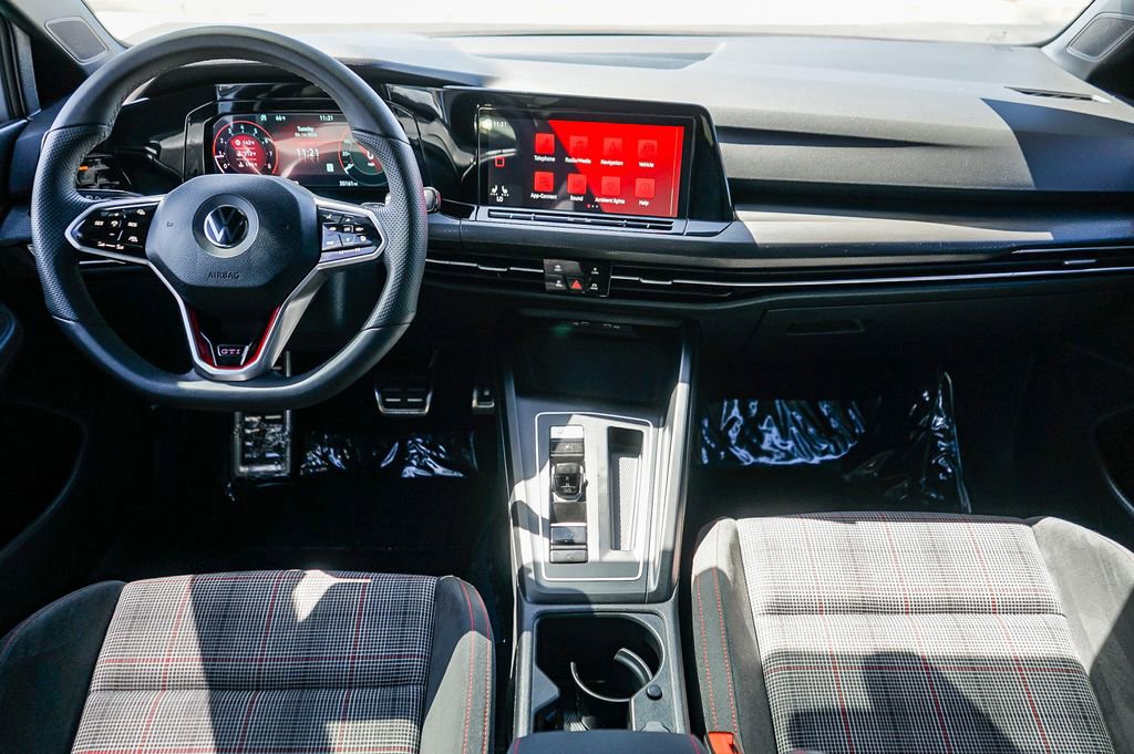 Used 2022 Volkswagen GTI SE image 13