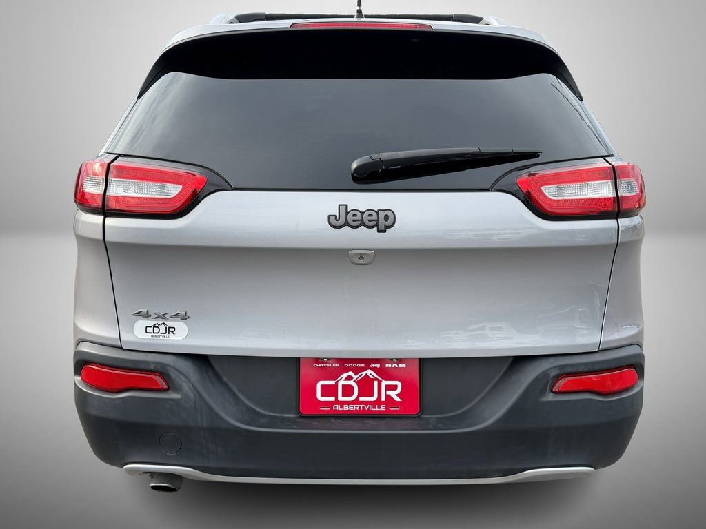 Used 2016 Jeep Cherokee Limited AWD/4WD image 7