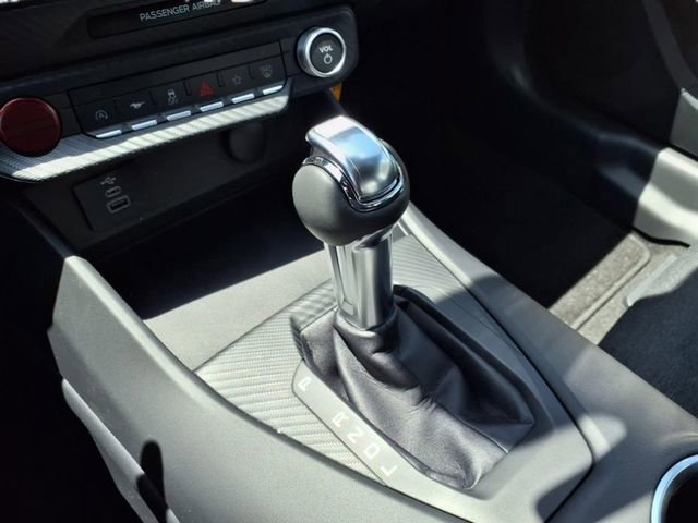 Used 2025 Ford Mustang Coupe image 12