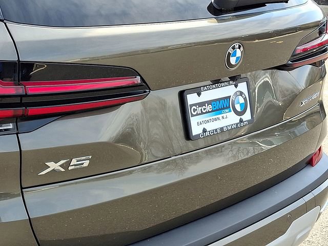 Used 2024 BMW X5 xDrive40i w/ Premium Package image 30
