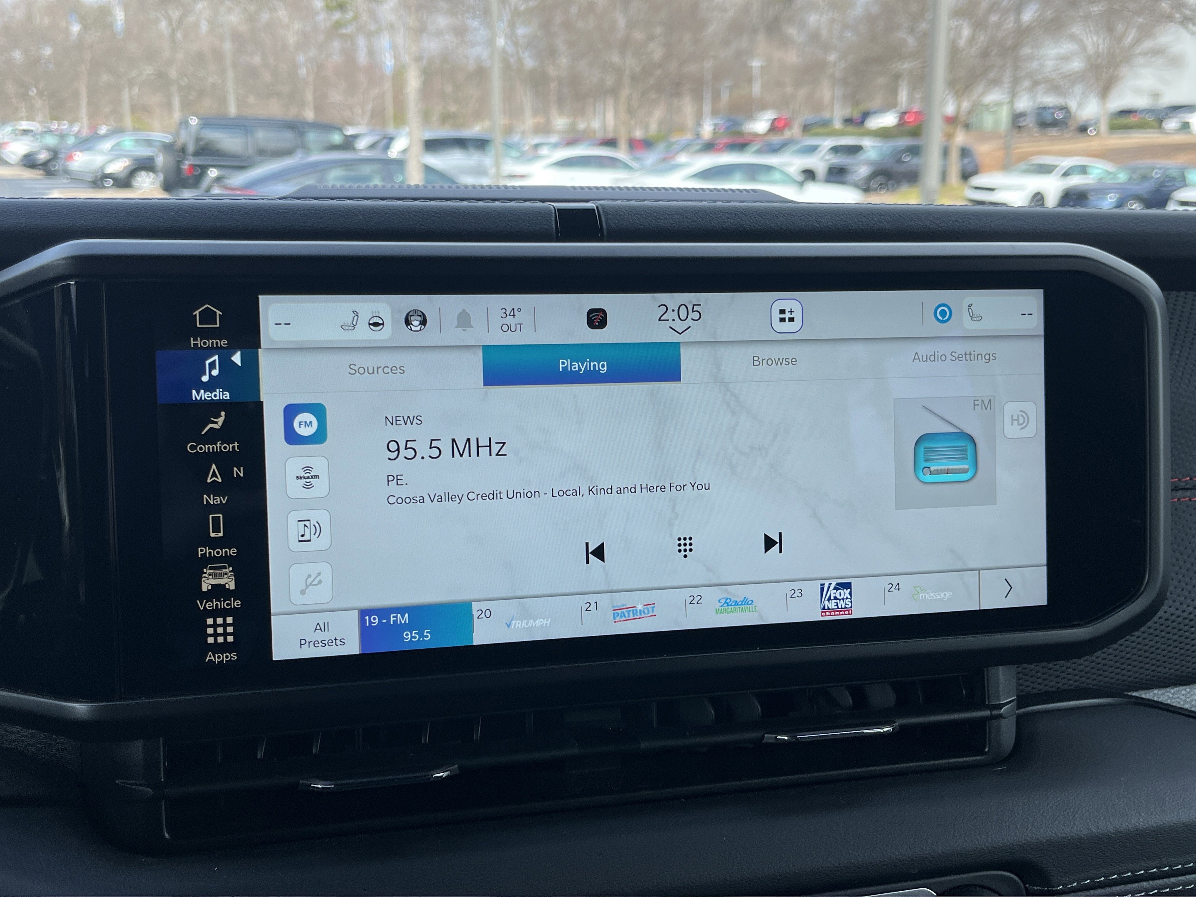 Used 2024 Jeep Wrangler Unlimited Rubicon w/ XTREMEE 35" Tire Package image 5