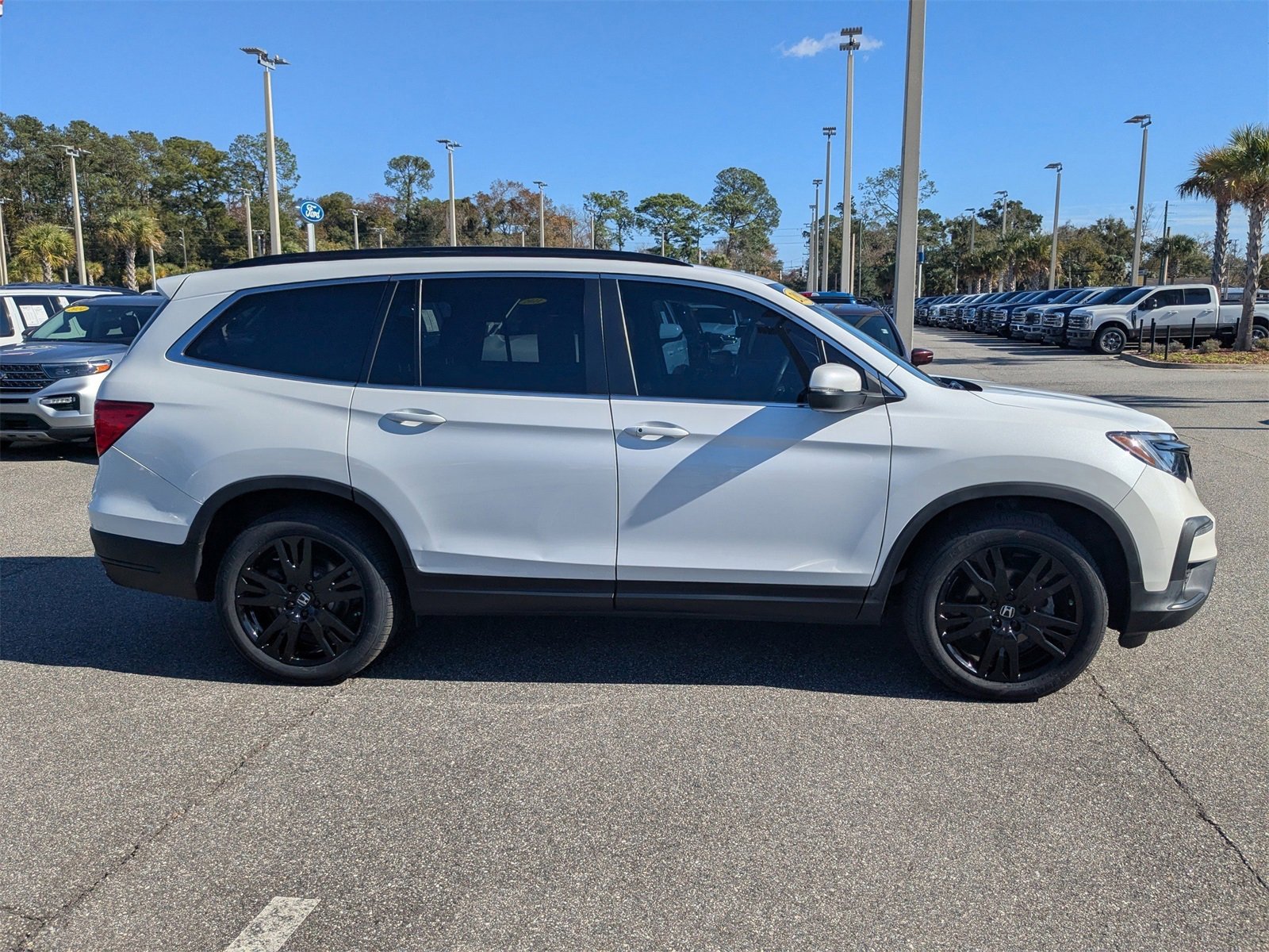 Used 2022 Honda Pilot Special Edition image 3