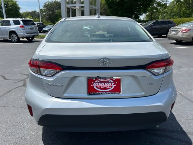 Used 2024 Toyota Corolla LE FWD image 8
