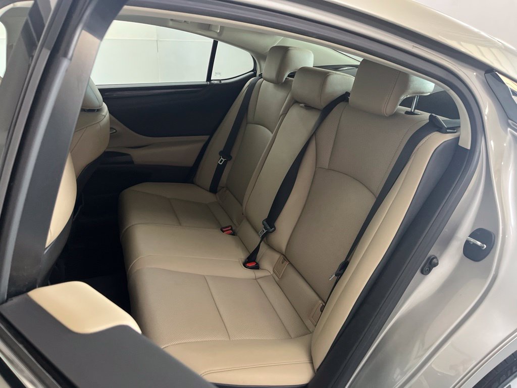 Used 2021 Lexus ES 250 w/ Premium Package AWD/4WD image 19