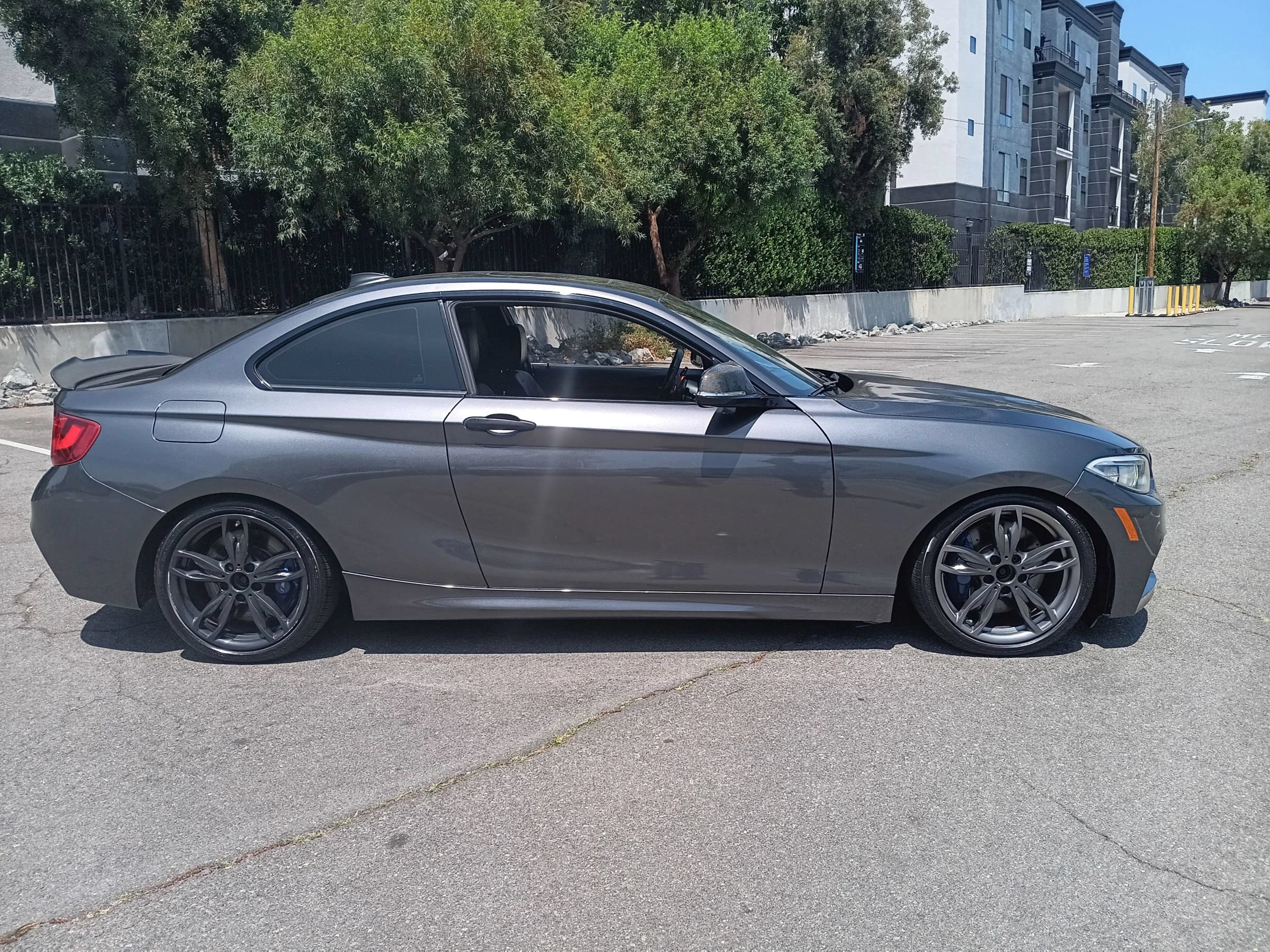 Used 2016 BMW M235i Coupe RWD image 4