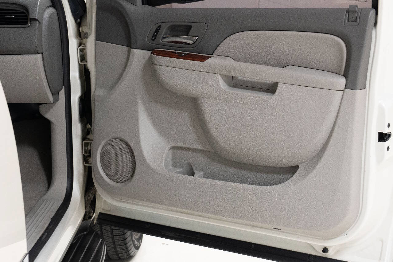 Used 2010 GMC Yukon SLT image 18