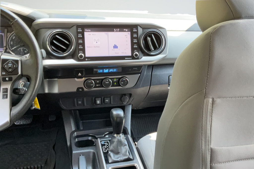 Used 2021 Toyota Tacoma SR5 RWD image 21