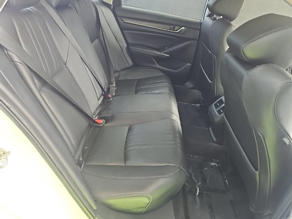 Used 2019 Honda Accord Touring image 39