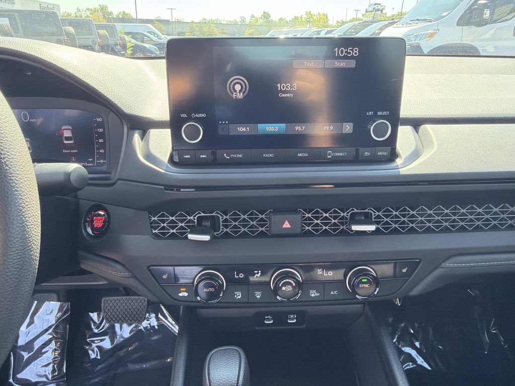 Used 2025 Honda Accord SE image 28