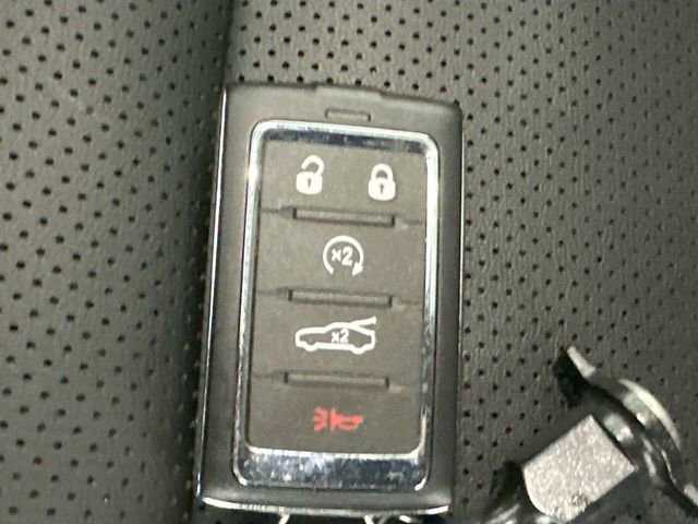 Used 2024 Dodge Charger R/T w/ Plus Group image 18