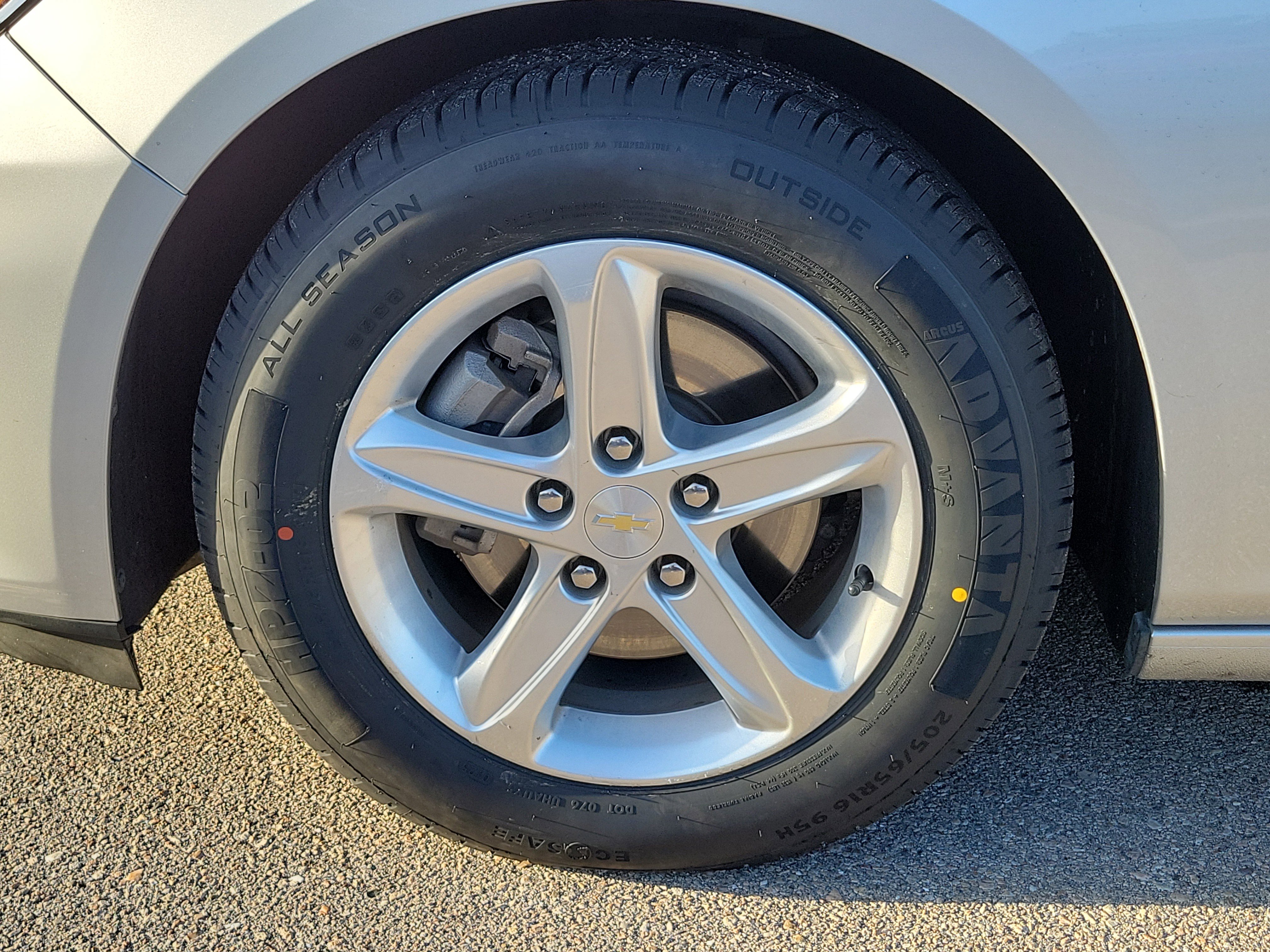 Used 2022 Chevrolet Malibu LS image 9