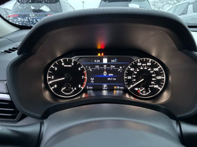 New 2025 Nissan Altima 2.5 SL AWD/4WD image 9