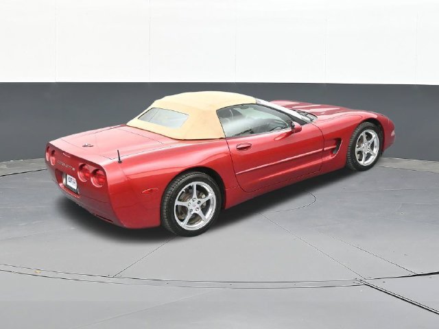 Used 2001 Chevrolet Corvette Convertible w/ Preferred Equipment Group2 RWD image 53