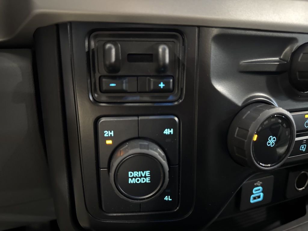 New 2026 Ford F250 XLT AWD/4WD image 25