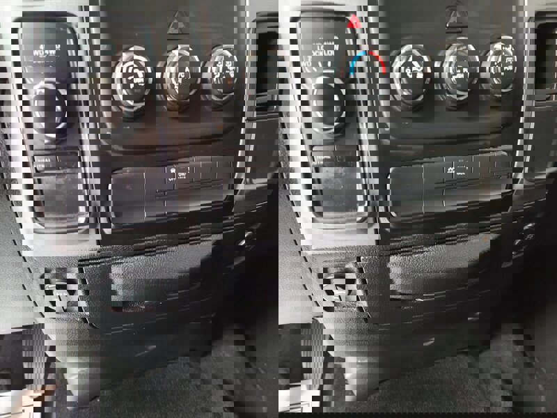 Used 2014 RAM 1500 Express image 22