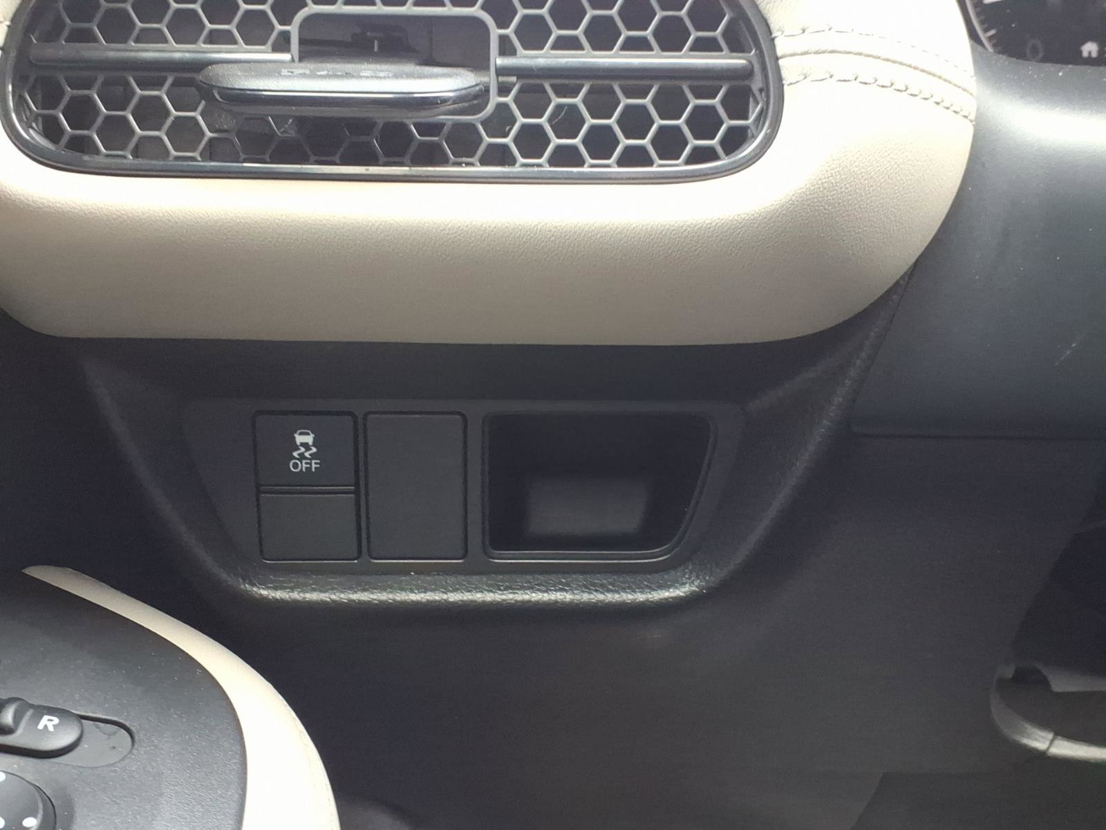 Used 2023 Honda HR-V LX image 28