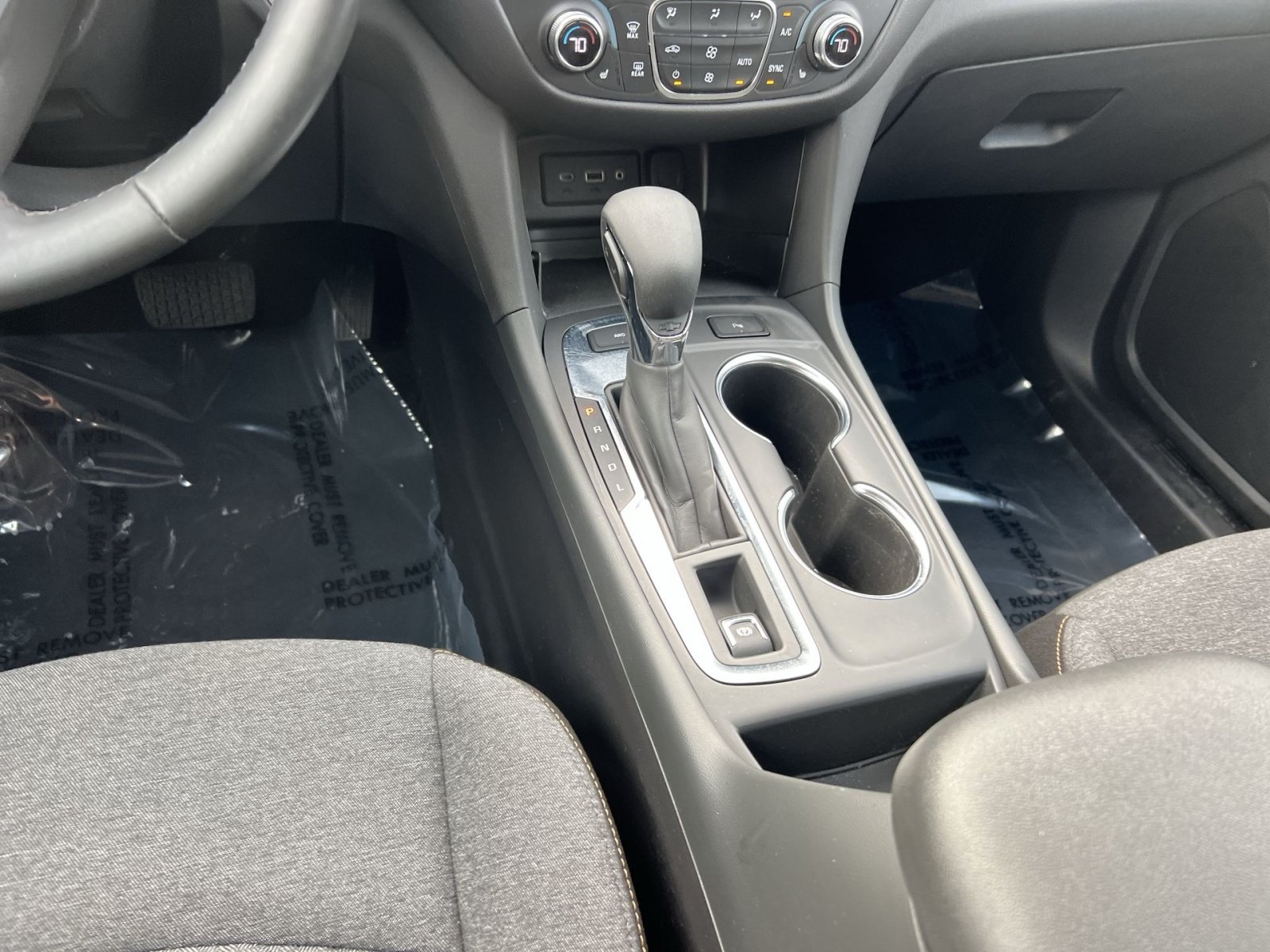 Used 2024 Chevrolet Equinox LT AWD/4WD image 22