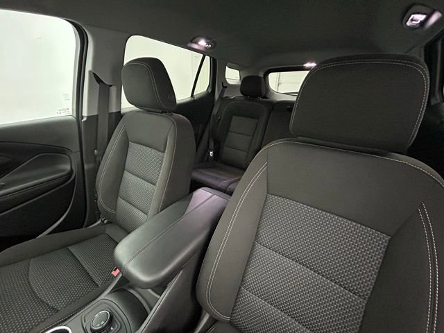 Used 2024 GMC Terrain SLE image 24