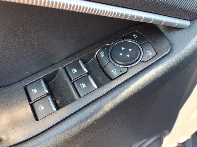 Used 2025 Ford Explorer ST-Line w/ Premium Package RWD image 9