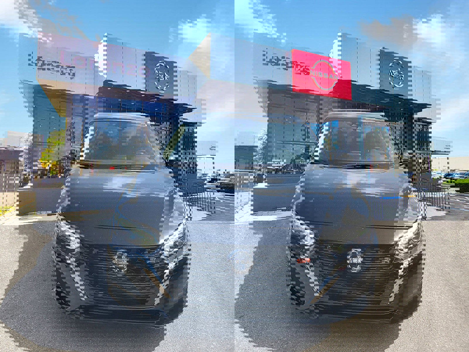 New 2025 Nissan Sentra SR w/ SR Premium Package image 2