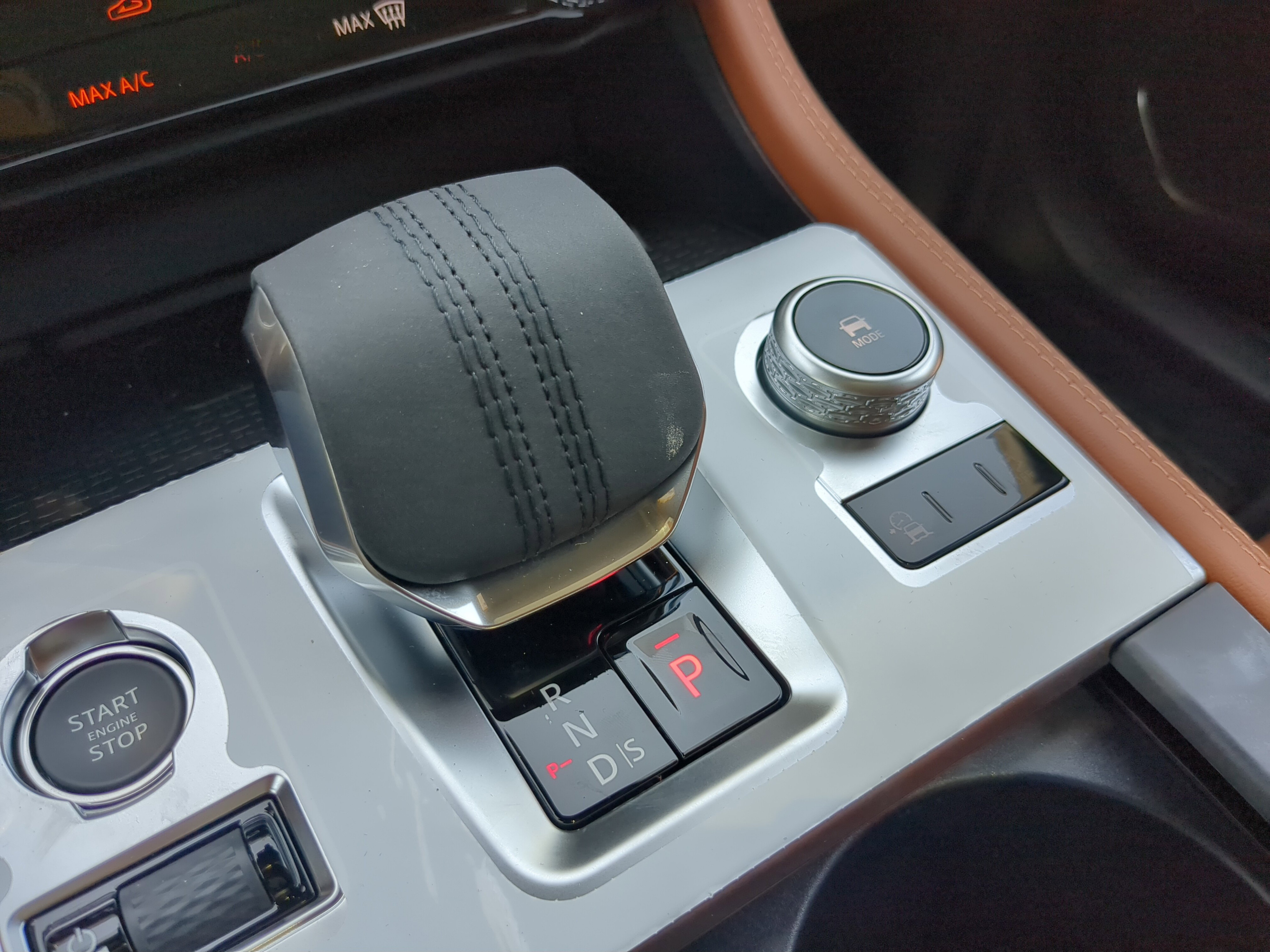 New 2026 Jaguar F-PACE R-Dynamic S image 28