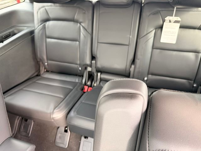 New 2025 Lincoln Navigator Reserve w/ Jet Appearance Package image 16