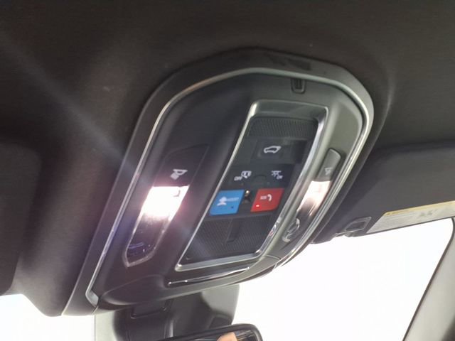 Used 2024 Jeep Grand Cherokee Altitude image 22