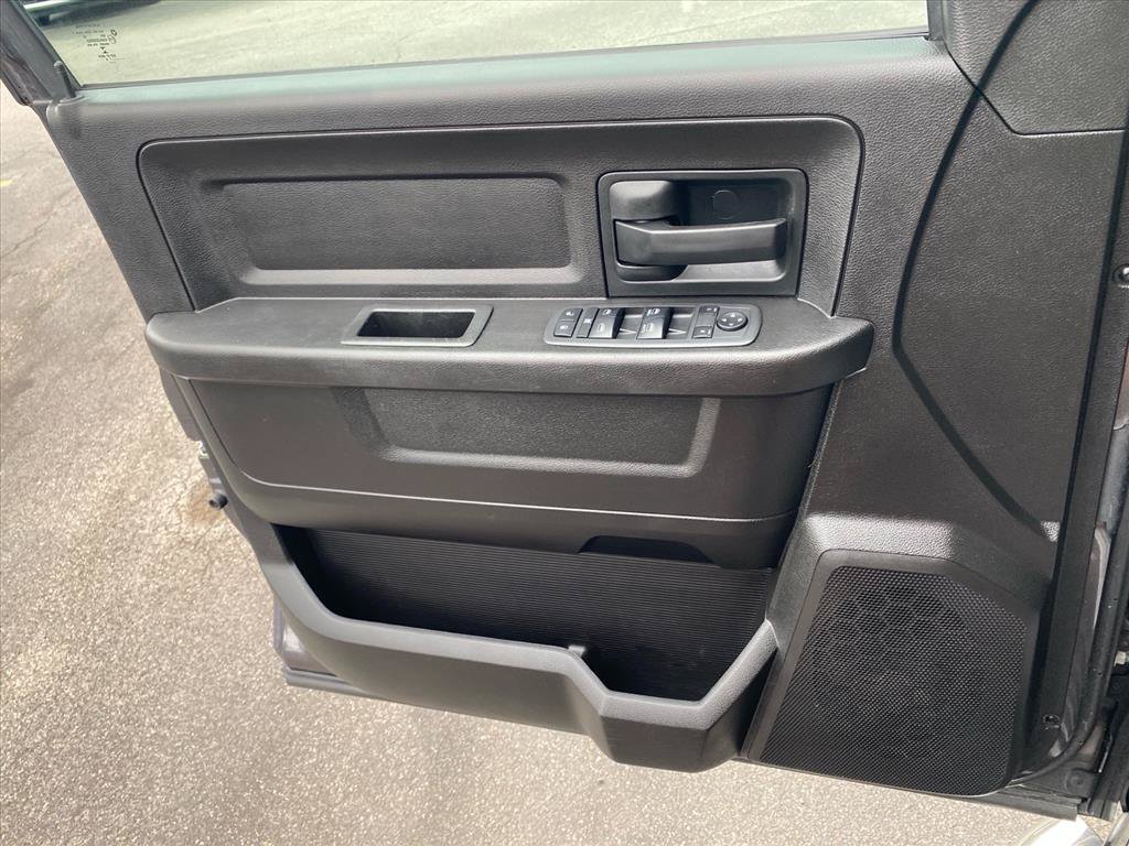 Used 2019 RAM 1500 Express w/ Express Value Package AWD/4WD image 19