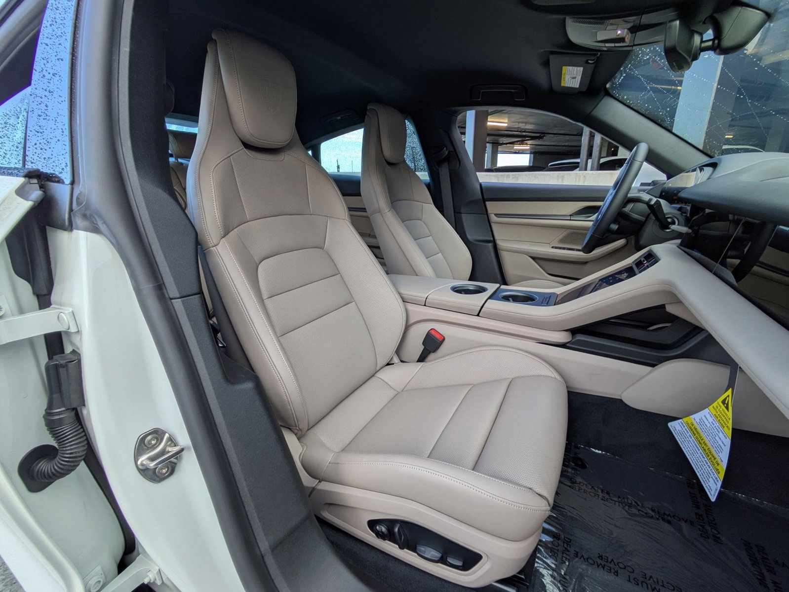 New 2025 Porsche Taycan image 24