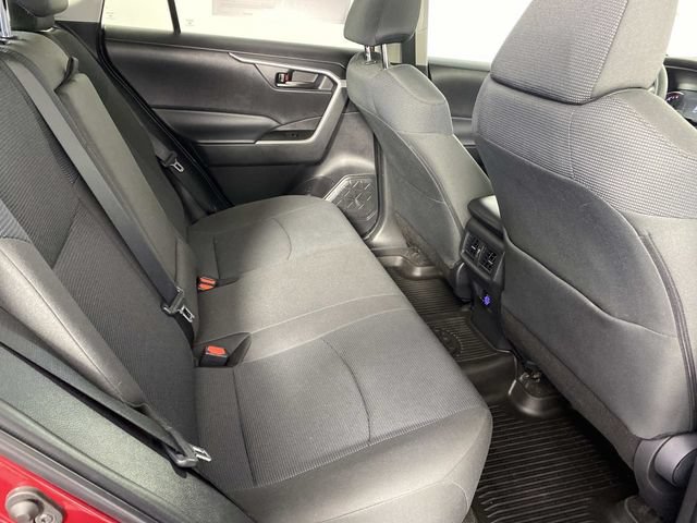Used 2023 Toyota RAV4 LE AWD/4WD image 12