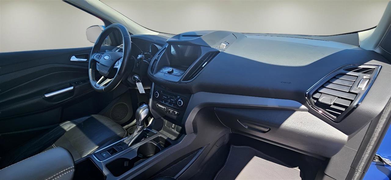 Used 2018 Ford Escape SEL w/ Ford Safe & Smart Package image 25