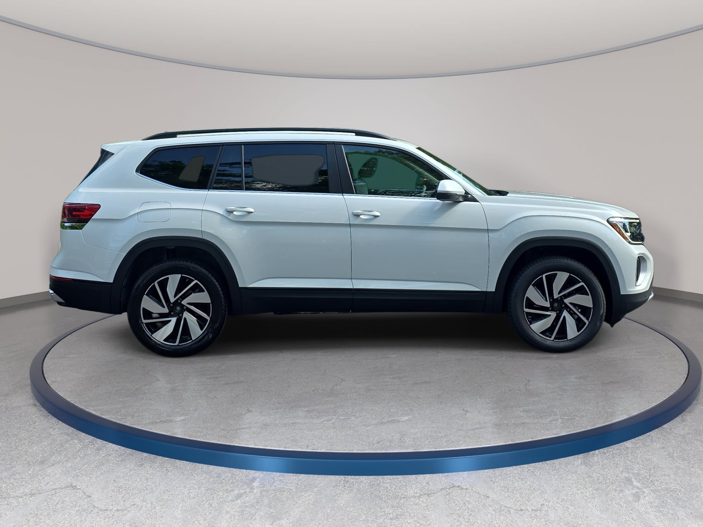 New 2026 Volkswagen Atlas SE AWD/4WD image 4