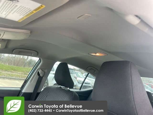 Used 2025 Toyota Camry LE image 21