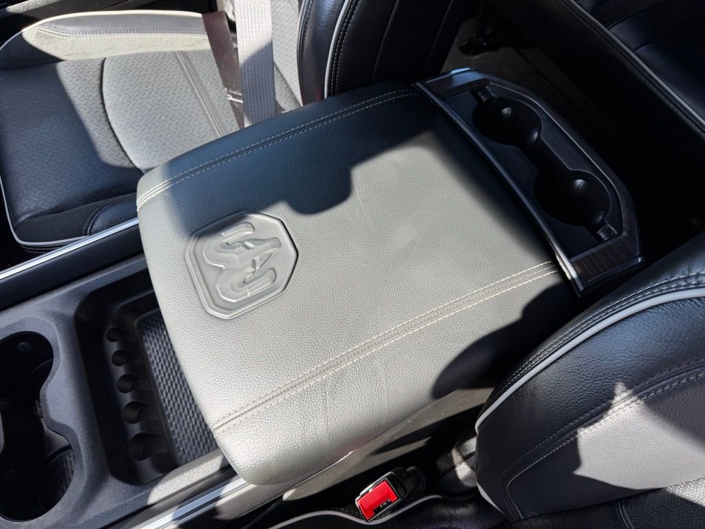 Used 2025 RAM 3500 Laramie w/ Sport Appearance Package image 28