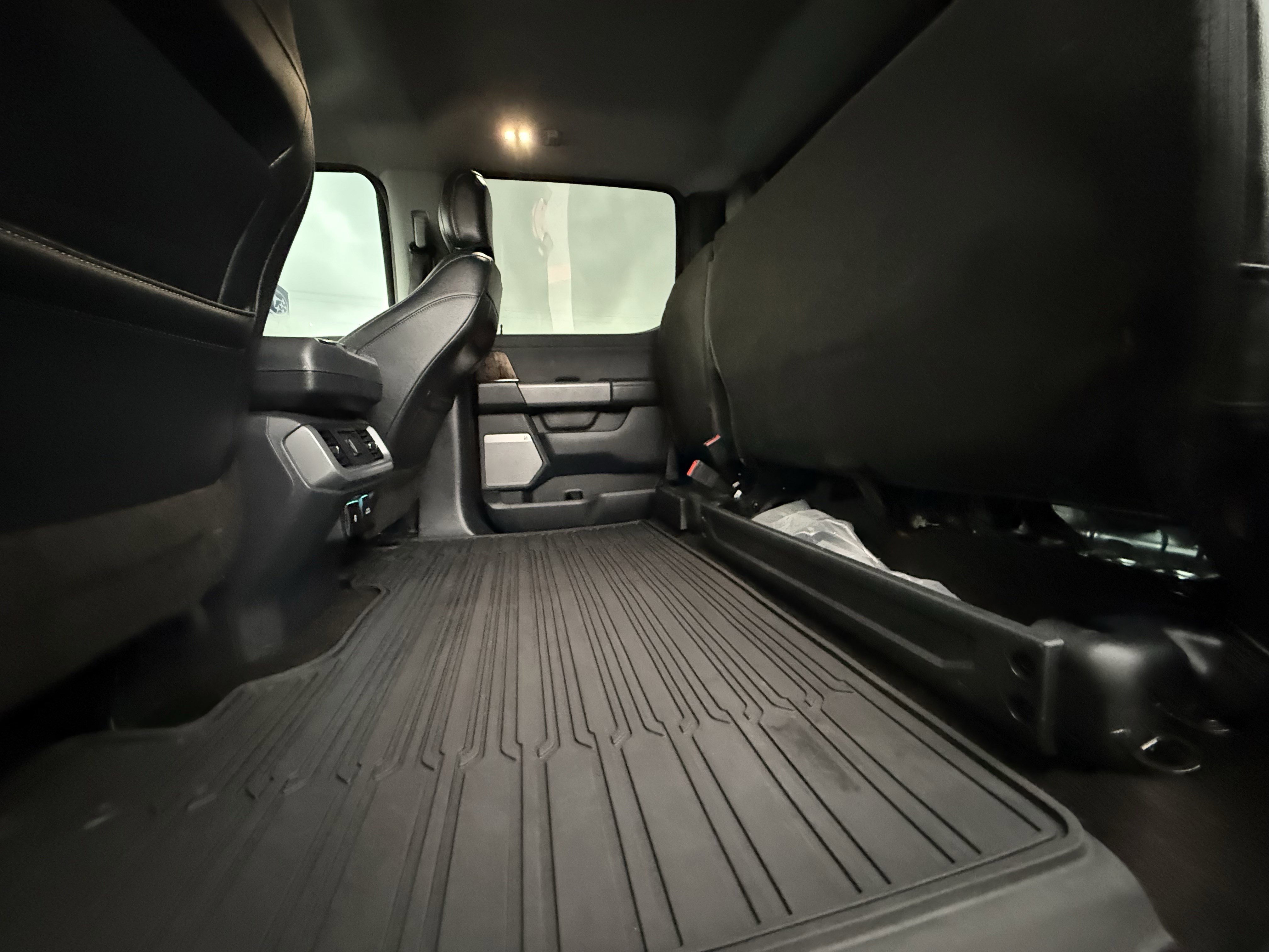 Used 2021 Ford F150 Lariat image 14