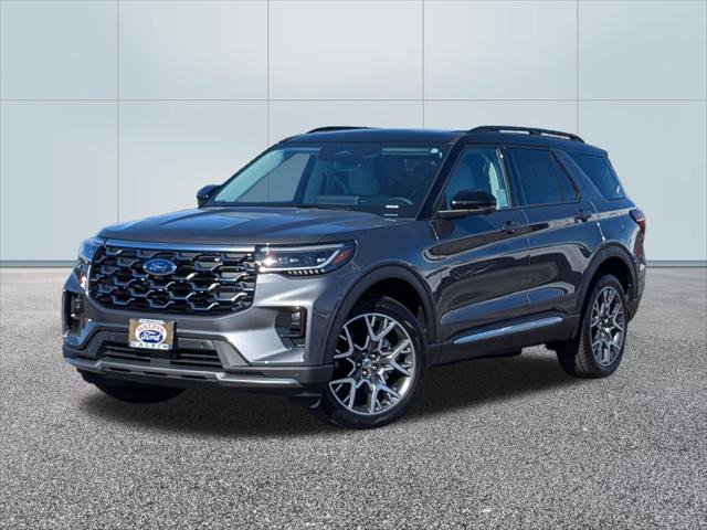 Used 2025 Ford Explorer Platinum w/ Ultimate Package AWD/4WD image 1
