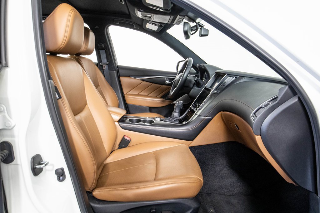 Used 2024 INFINITI Q50 Sensory image 6