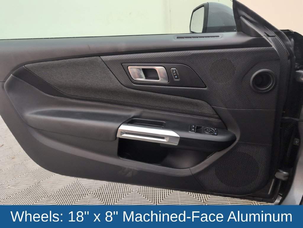 Used 2025 Ford Mustang Coupe RWD image 29