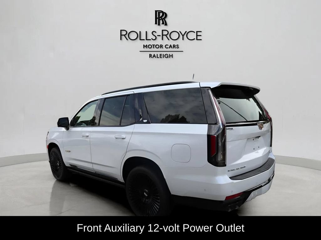 Used 2023 Cadillac Escalade V AWD/4WD image 8