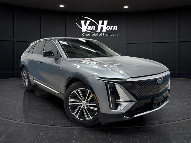 Used 2024 Cadillac Lyriq Luxury image 1