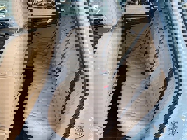 Used 2024 Porsche Macan S image 10