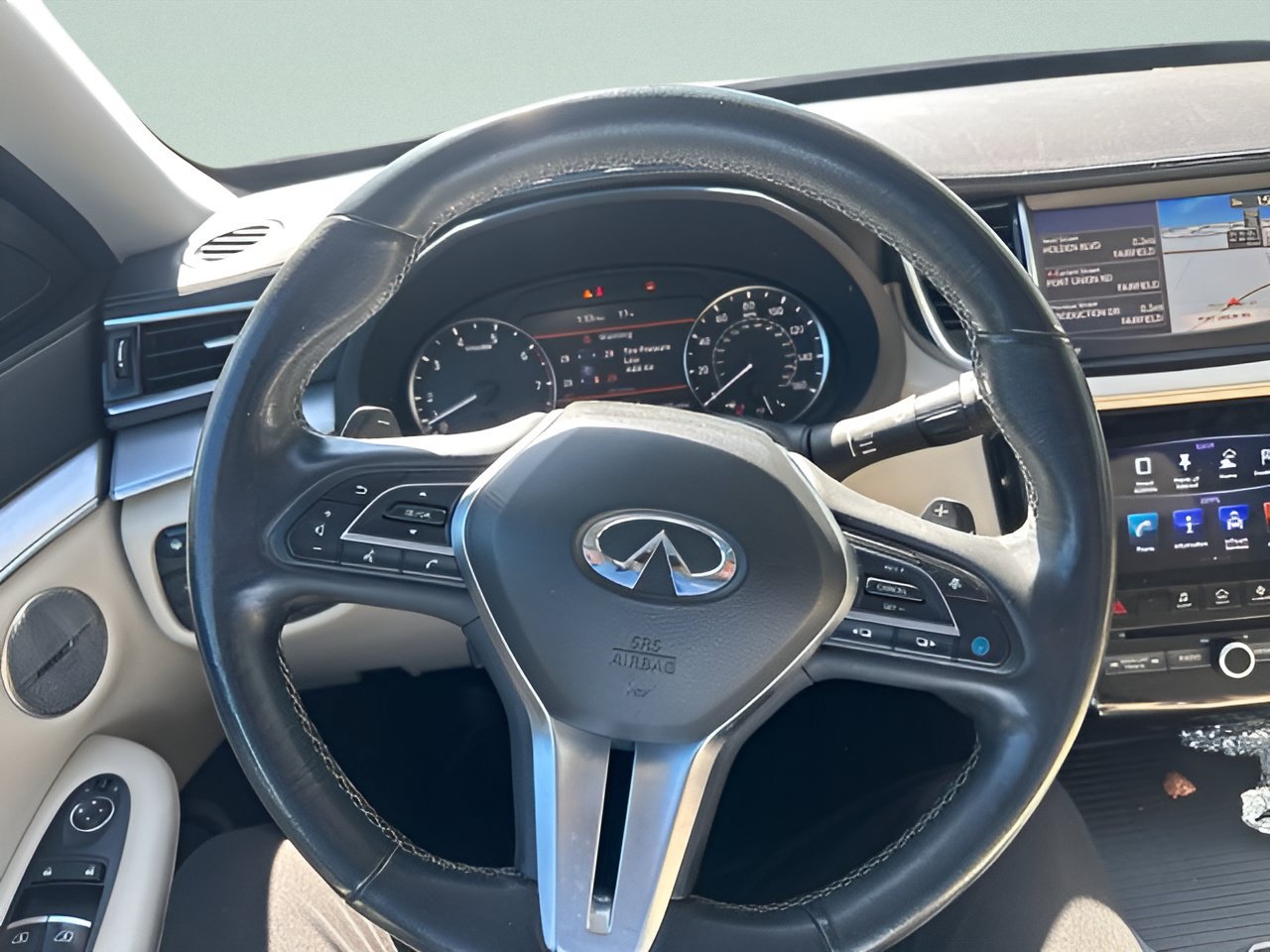 Used 2019 INFINITI QX50 Essential w/ Proactive Package AWD/4WD image 18