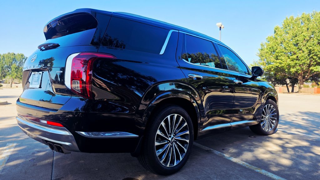 Used 2023 Hyundai Palisade Calligraphy AWD/4WD image 15