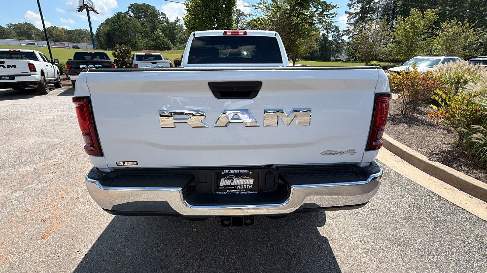 New 2027 RAM 3500 Tradesman w/ Chrome Appearance Group A AWD/4WD image 9