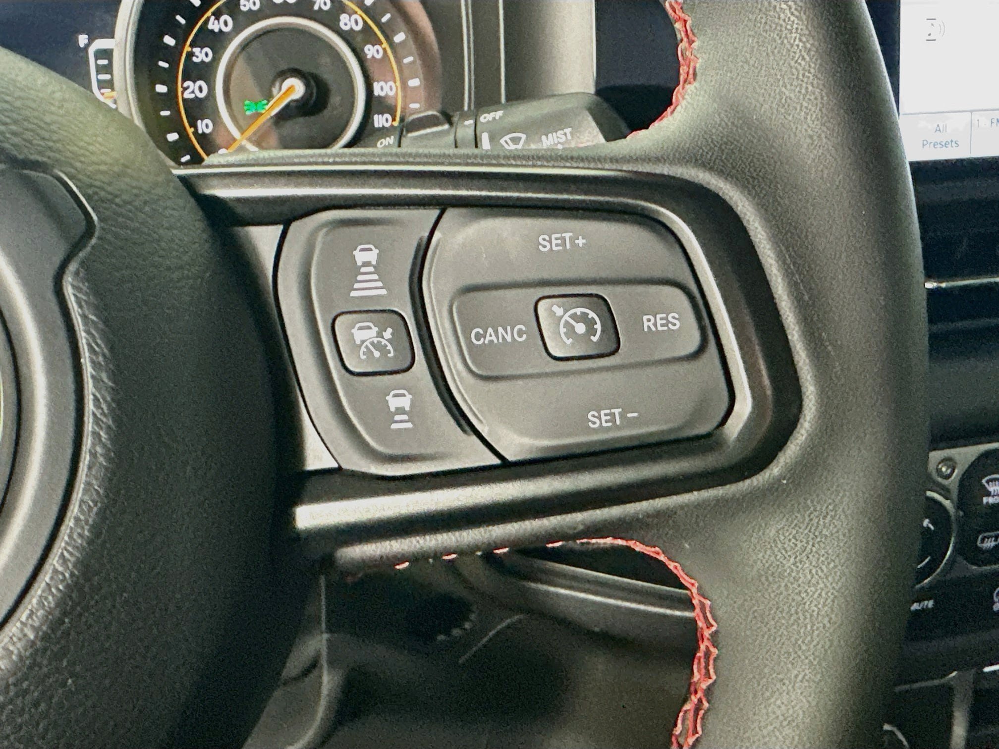 Certified 2024 Jeep Wrangler Unlimited Rubicon AWD/4WD image 13