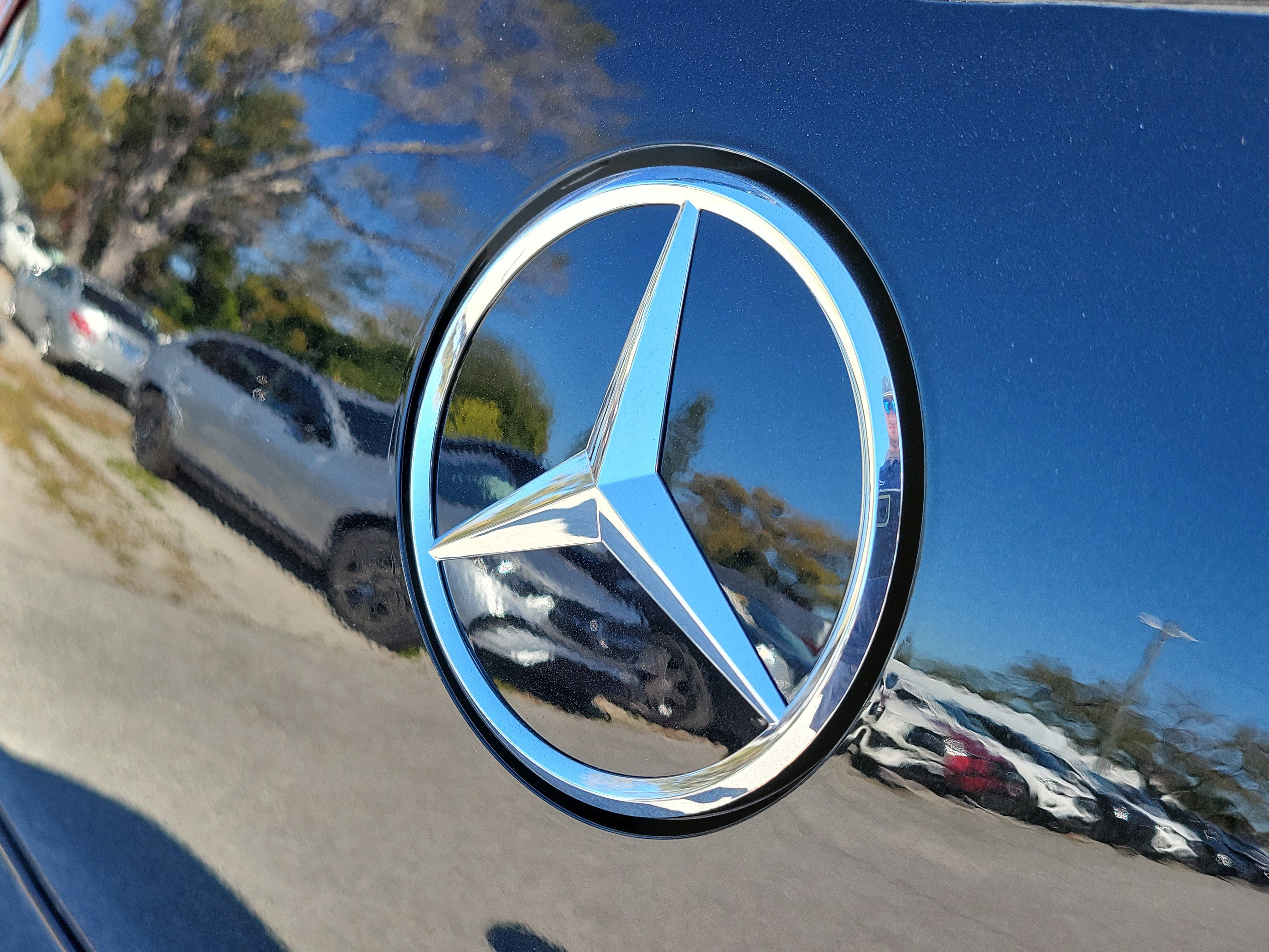 New 2026 Mercedes-Benz GLE 53 AMG 4MATIC Coupe image 35