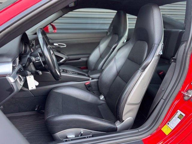 Certified 2017 Porsche 911 Carrera RWD image 5