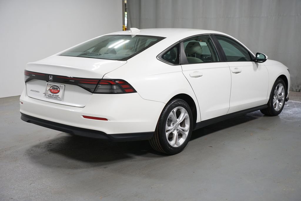 Used 2025 Honda Accord LX image 8