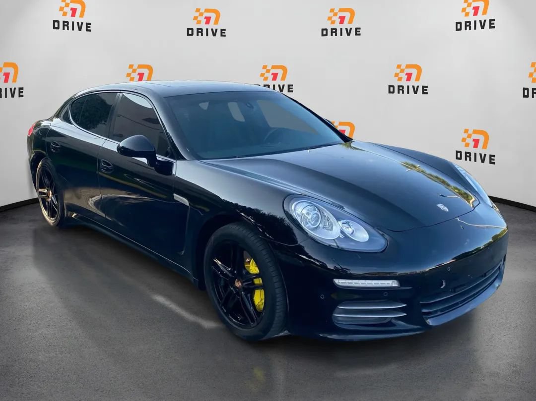Used 2014 Porsche Panamera 4 AWD/4WD image 3